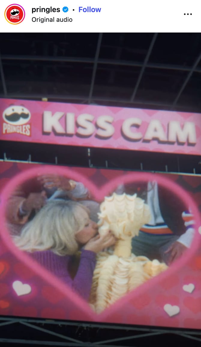 Pringles Social Media Post - Kiss Cam